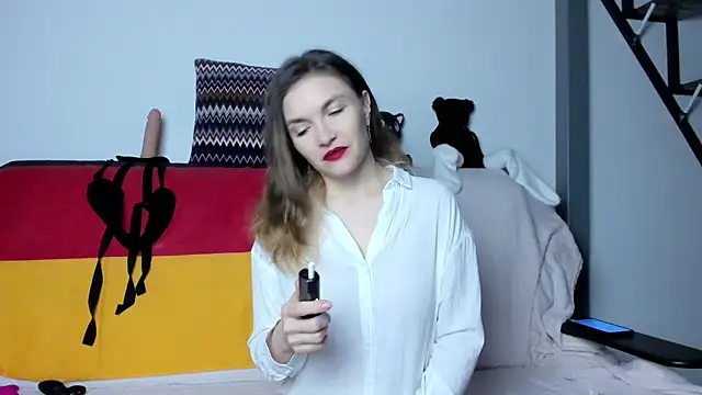 Katherine Twilight online show from February 28, 3:26 pm