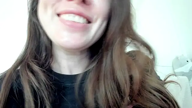 Snapshot of Lil_Foxy9 chatting on June 23, 1:42 pm Lil Foxy9 online show from June 23, 1:42 pm