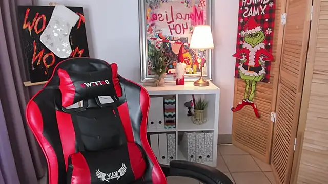 ayakskalermonss online show from December 19, 2:24 pm