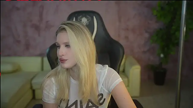 Scarlett Sweet054 online show from November 24, 4:07 pm