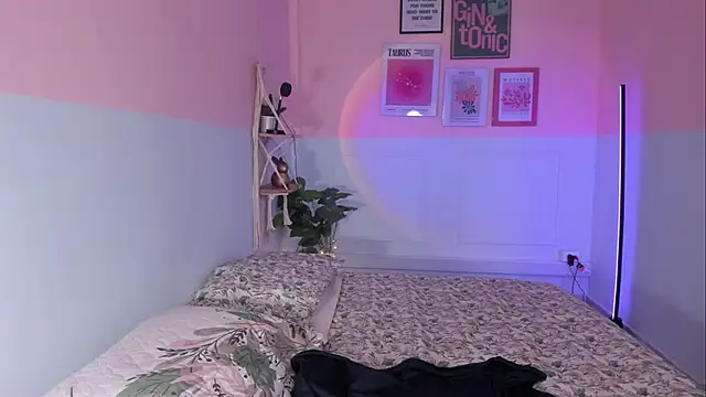 Camila Rivers online show from October 9, 12:03 pm