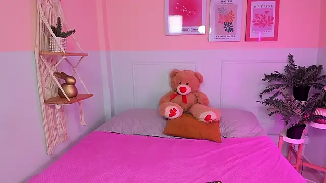 Camila Rivers online show from March 17, 4:17 am