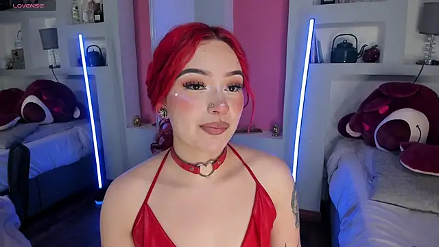 Camila Rivers online show from April 23, 12:51 pm