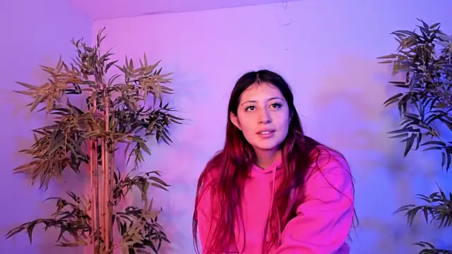 Aphriil   online show from October 15, 12:05 pm