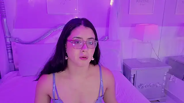 LiLLiAnderson online show from September 20, 12:06 pm