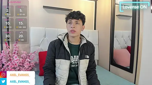 Axel  Evans online show from September 29, 11:48 am