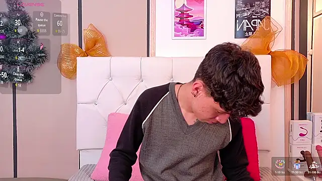 Axel  Evans online show from December 16, 2:00 pm