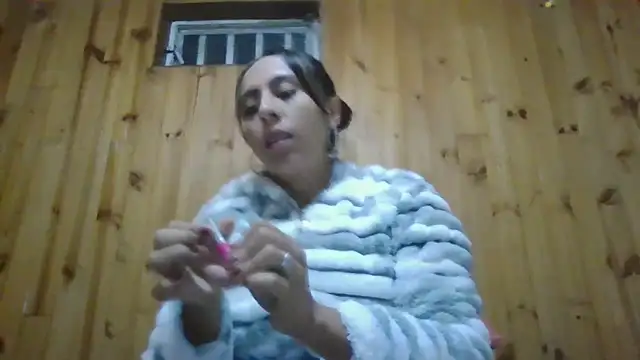 Roselingalvis13 online show from October 20, 2:34 am