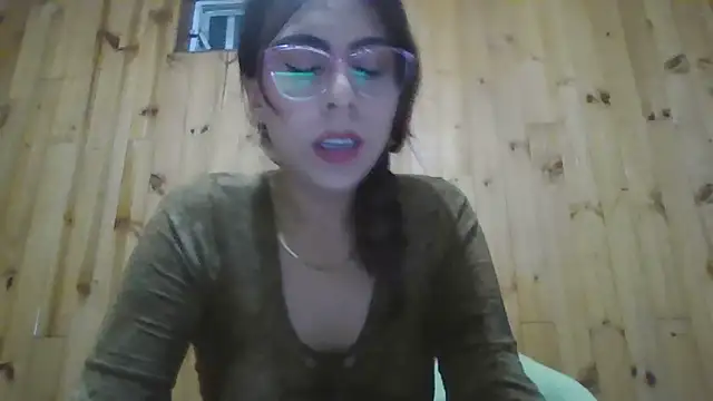 Roselingalvis13 online show from November 10, 2:54 am