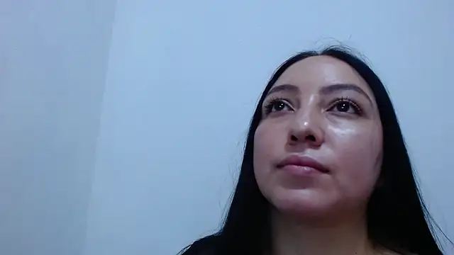 Snapshot of carolina_zabala_19 chatting on April 29, 6:03 pm carolina zabala 19 online show from April 29, 6:03 pm