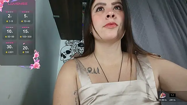 Snapshot of ImSophieFox chatting on July 24, 2:42 am ImSophieFox online show from July 24, 2:42 am