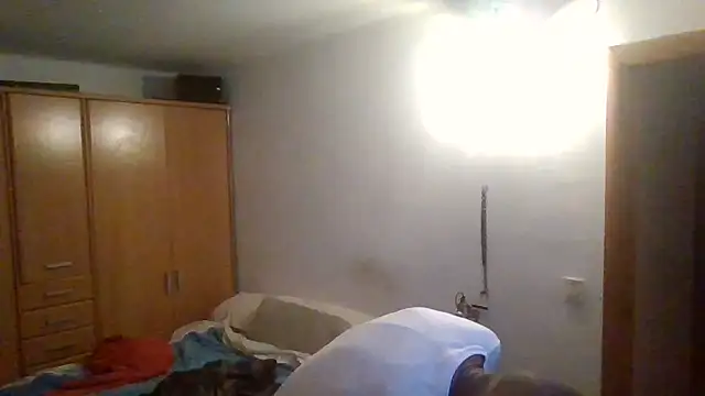 Zk1980 online show from October 31, 9:38 pm