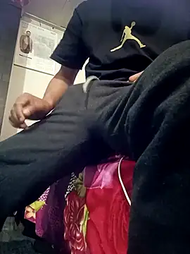 zebba12 online show from November 2, 5:21 am