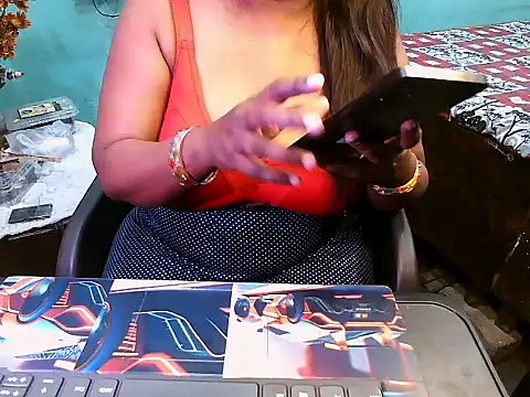 PREETI BABY online show from April 15, 4:36 pm