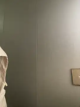 haiyan125216 online show from January 18, 7:01 am