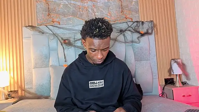 Snapshot of pipedark_ chatting on October 13, 4:23 am pipedark online show from October 13, 4:23 am