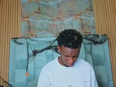 Snapshot of pipedark_ chatting on October 18, 3:53 am pipedark online show from October 18, 3:53 am