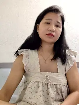 Snapshot of Maria2299 chatting on September 17, 6:37 am Maria2299 online show from September 17, 6:37 am