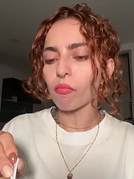 imhelena online show from January 6, 11:51 pm