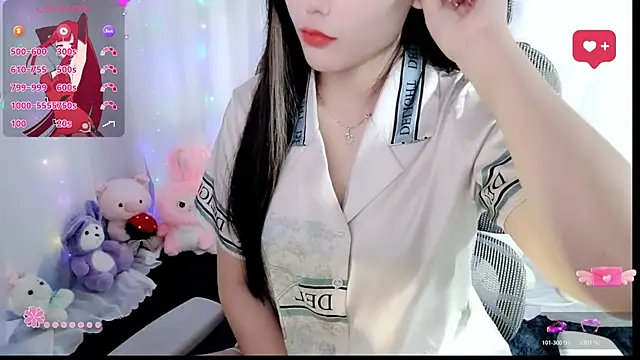 Snapshot of HanaYourlove chatting on May 4, 7:37 am HanaYourlove online show from May 4, 7:37 am