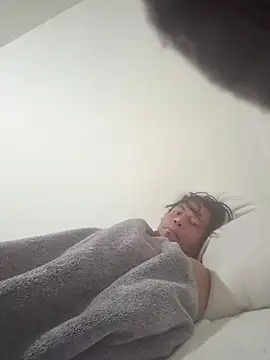 uratre online show from December 2, 5:19 pm