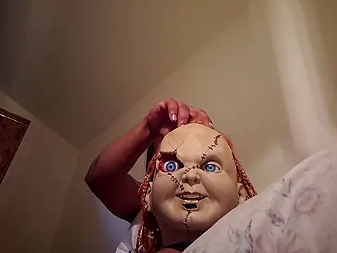 uratre online show from March 29, 6:30 pm