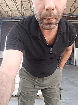 Snapshot of Yaman_33 chatting on June 18, 9:36 am Yaman 33 online show from June 18, 9:36 am