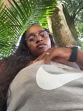 darle volant online show from April 18, 9:48 pm