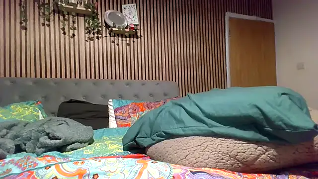 poppyinga1 online show from April 10, 6:45 pm