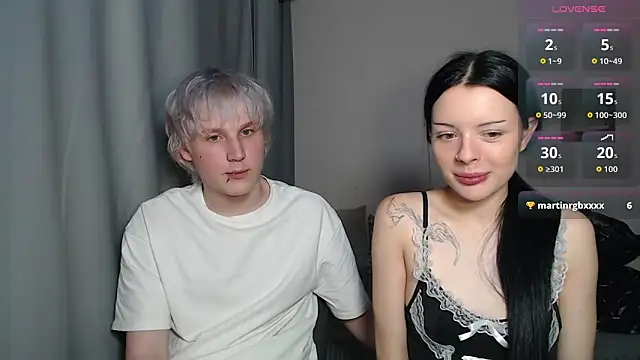 Snapshot of ChrisBumber chatting on October 17, 11:18 pm ChrisBumber online show from October 17, 11:18 pm