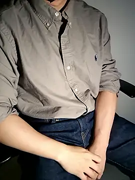 111owo111 online show from October 2, 1:40 pm