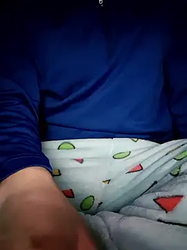 111owo111 online show from November 8, 4:51 pm