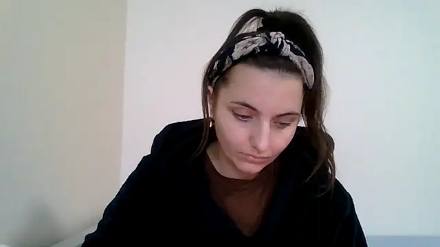 DInaraXRose online show from October 16, 10:16 am