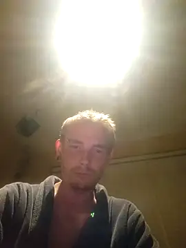 piercingpik online show from September 8, 8:41 pm