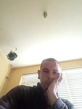 piercingpik online show from January 16, 12:09 pm