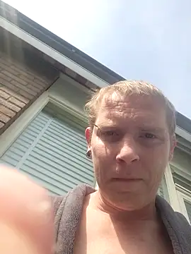 piercingpik online show from April 15, 10:11 am