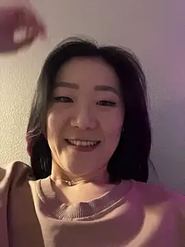 AikoYamada online show from December 1, 7:35 am