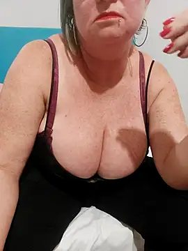 Snapshot of Miss-tetas chatting on November 16, 12:49 am Miss-tetas online show from November 16, 12:49 am