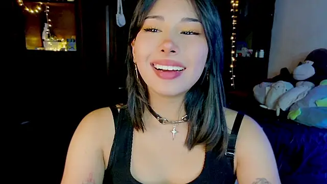 Snapshot of Shisuku_Sophi chatting on June 30, 12:44 am Shisuku Sophi online show from June 30, 12:44 am