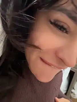 Ofcourseoneday online show from April 19, 7:07 am