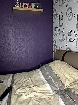 cherryxlady4 online show from September 16, 9:05 pm