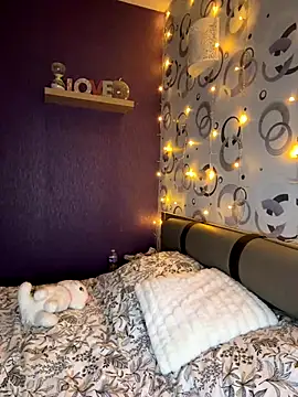 cherryxlady4 online show from December 17, 8:26 pm