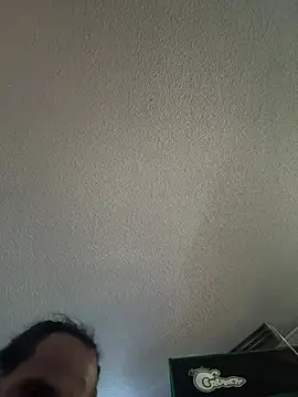 Snapshot of Carlosbigz chatting on May 7, 11:21 pm Carlosbigz online show from May 7, 11:21 pm