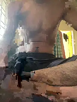 Snapshot of hyderabadii_boi chatting on October 15, 11:21 am hyderabadii boi online show from October 15, 11:21 am