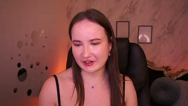 SofieBloom online show from April 9, 3:50 pm