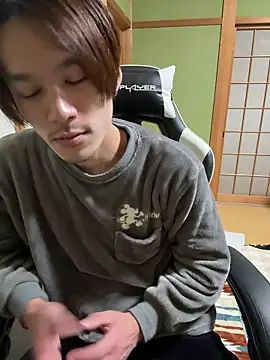 Snapshot of koushi_9213 chatting on January 15, 12:10 pm koushi 9213 online show from January 15, 12:10 pm