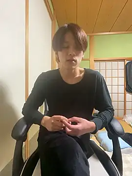 Snapshot of koushi_9213 chatting on March 20, 1:05 pm koushi 9213 online show from March 20, 1:05 pm