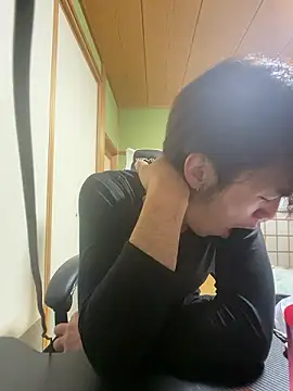 Snapshot of koushi_9213 chatting on March 23, 1:48 pm koushi 9213 online show from March 23, 1:48 pm