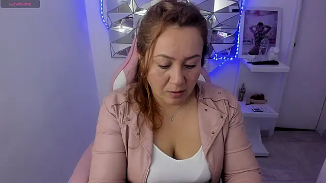 camixxx m online show from September 30, 1:27 pm