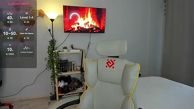 wwow meow online show from April 23, 4:46 am